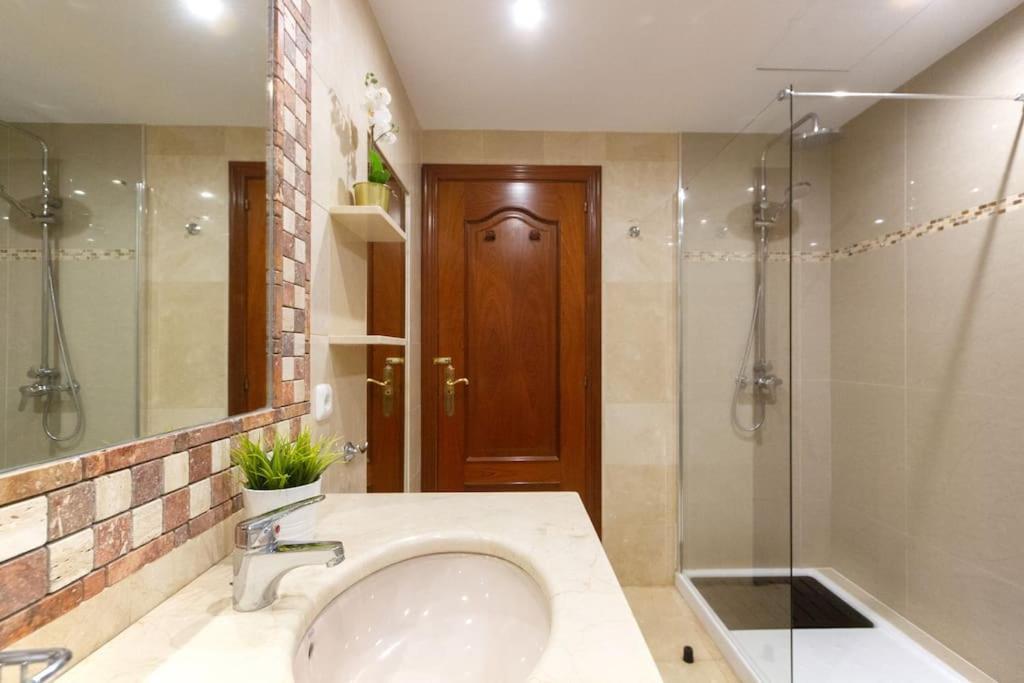 Riviera Park 2B, Central 2 Bed Пуэрто дель Кармен Экстерьер фото